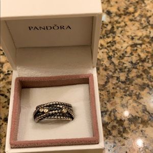 Pandora Ring